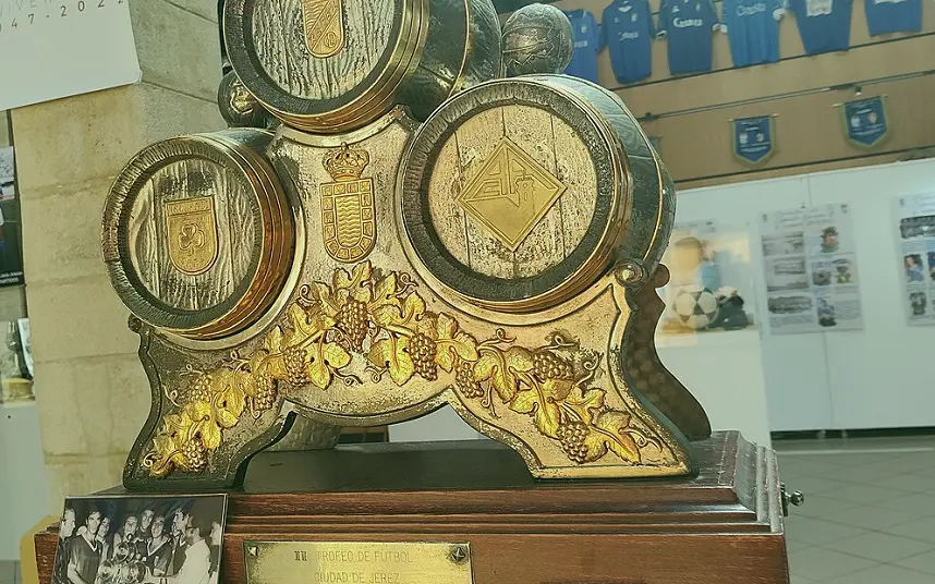 教练组在周二下午做的第一张名单，为什么比战术板更重要·赛程视角